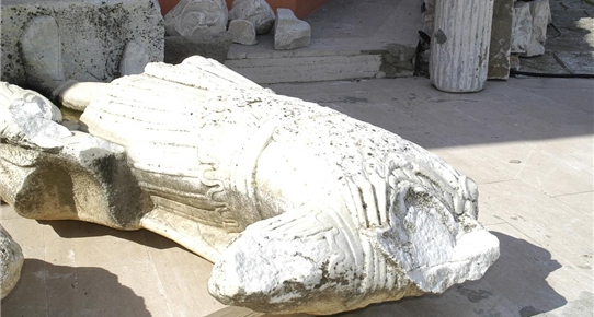 imparator heykelinin başı sergilenmeye hazırlanıyor
