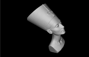 Berlin Mısır Müzesinde bulunan Nefertiti büstü iki sanatçı tarafından gizlice taranarak 3 boyutlu hale çevrildi.